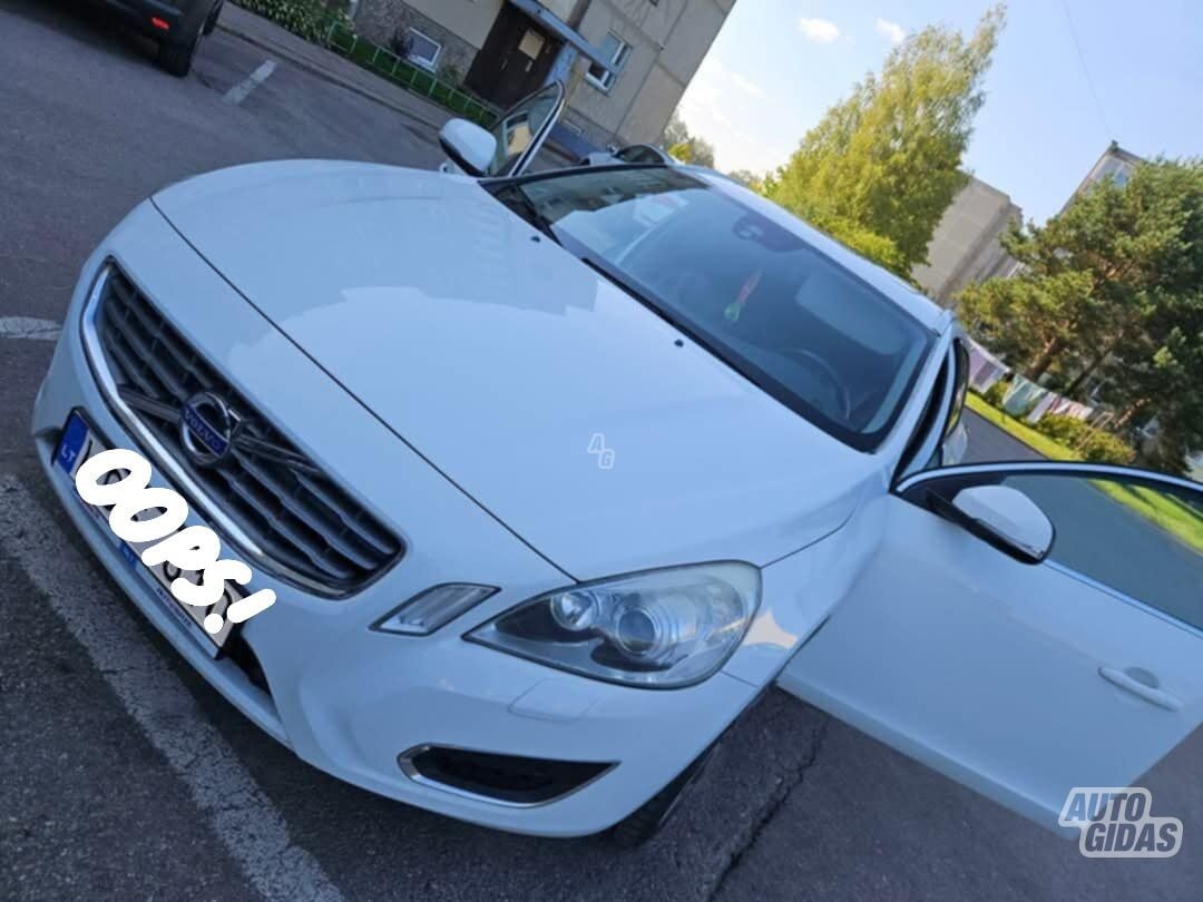 Volvo V60 2011 m Hečbekas