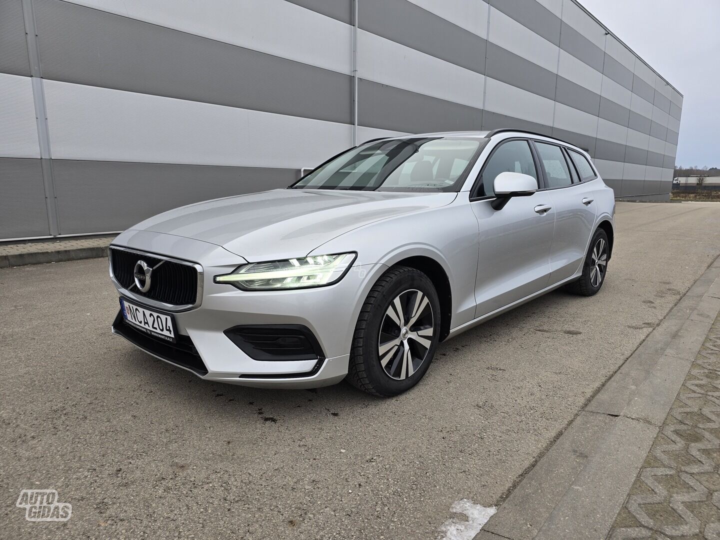 Volvo V60 2020 y Wagon