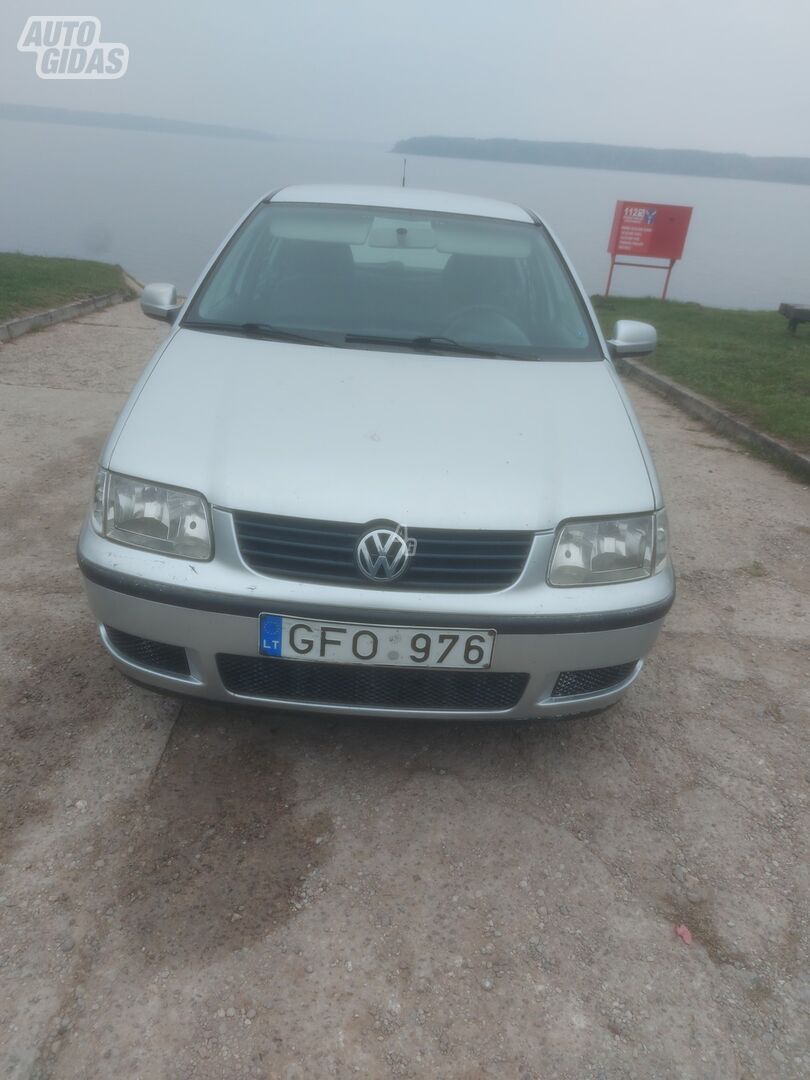 Volkswagen Polo 2001 г Хэтчбек