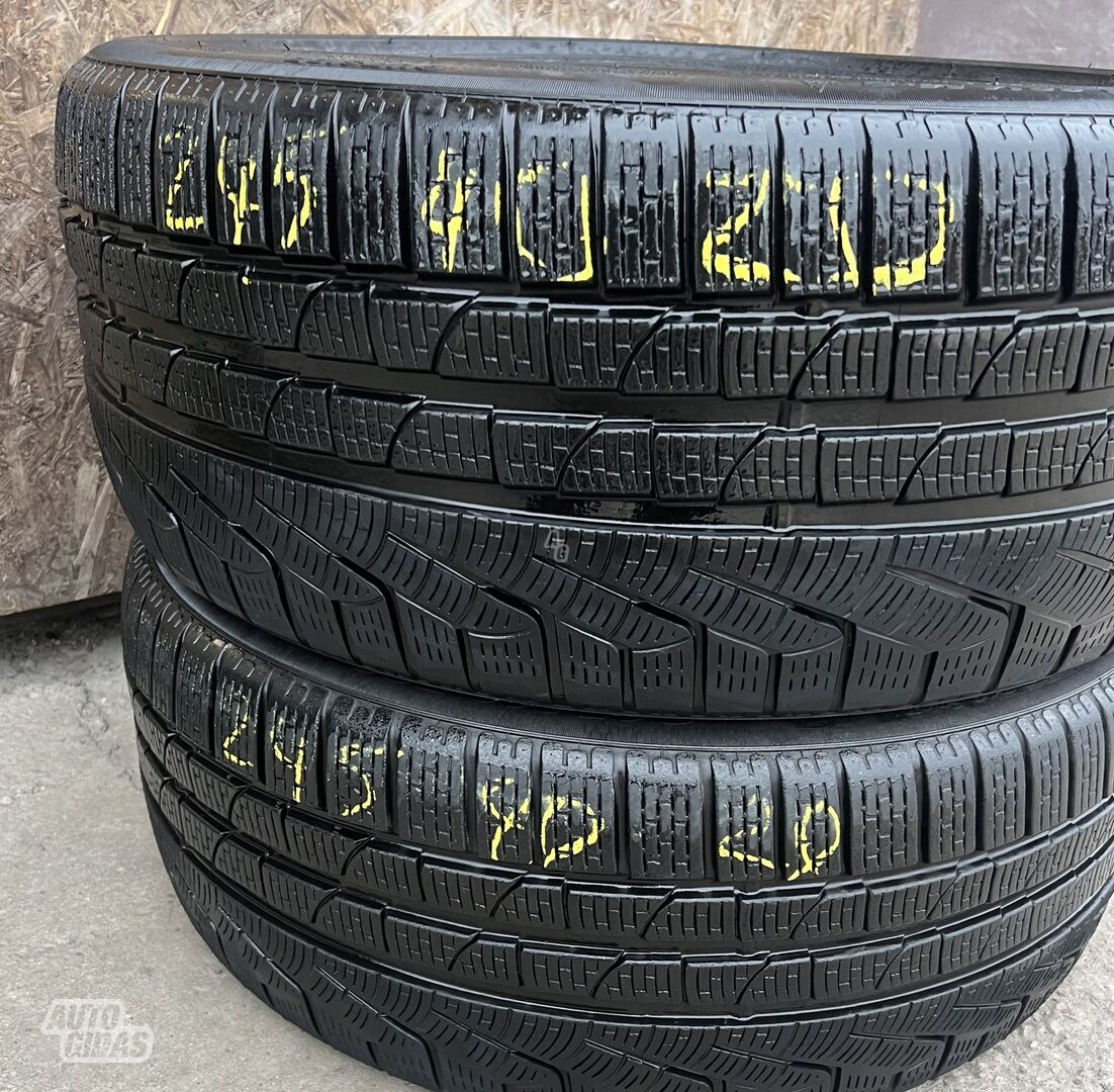 Pirelli ir SAILUN ICE BLAZER R20 žieminės padangos lengviesiems