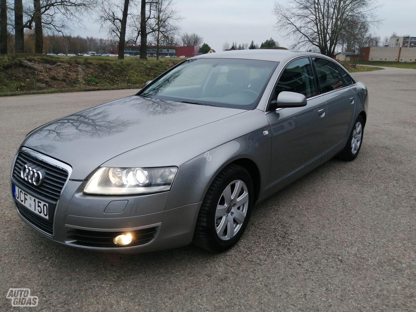 Audi A6 2004 y Sedan