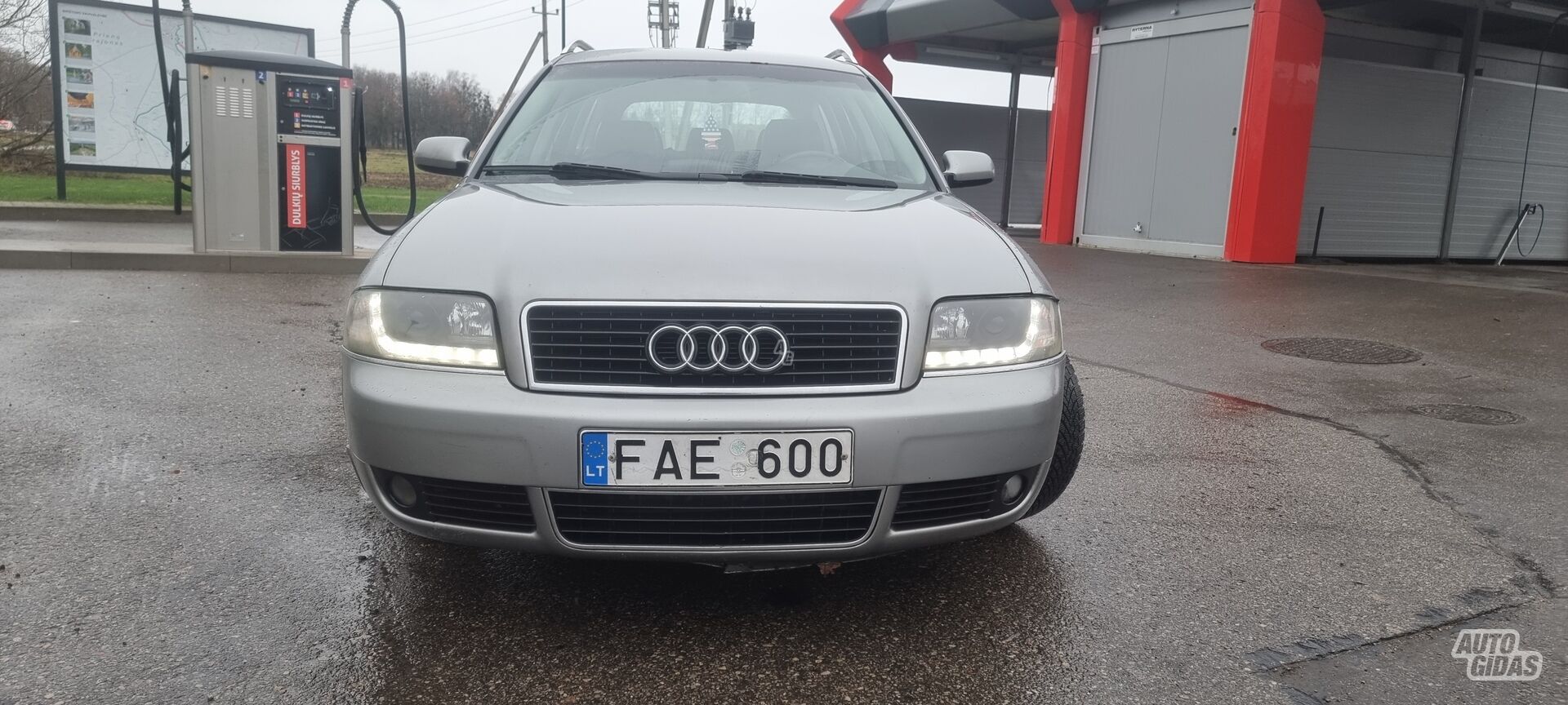 Audi A6 2003 г Универсал