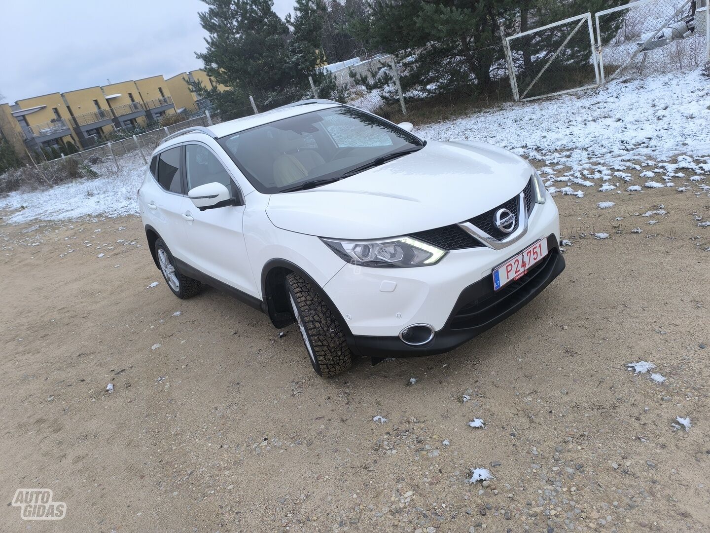 Nissan Qashqai 2016 г Внедорожник / Кроссовер