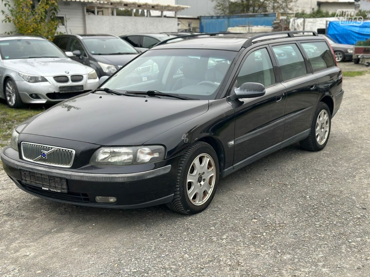 Volvo V70 2003 m dalys