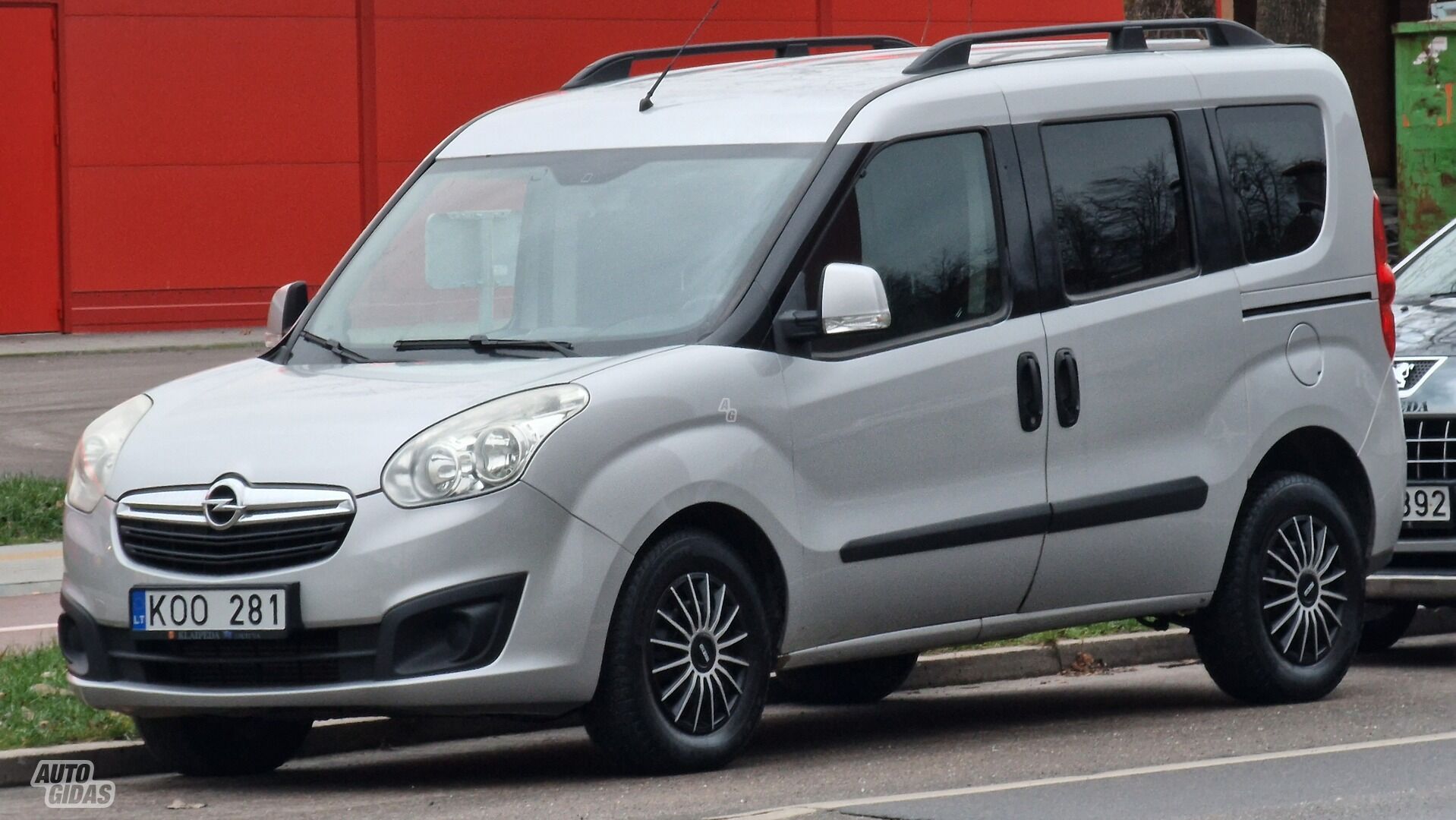 Opel Combo 2013 г Минивэн