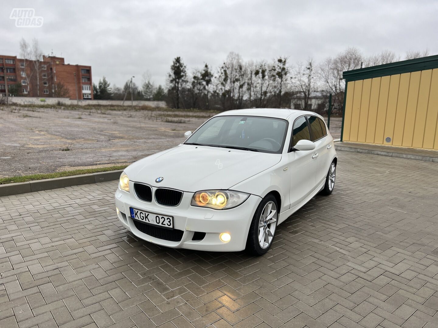 Bmw 120 2008 г Хэтчбек