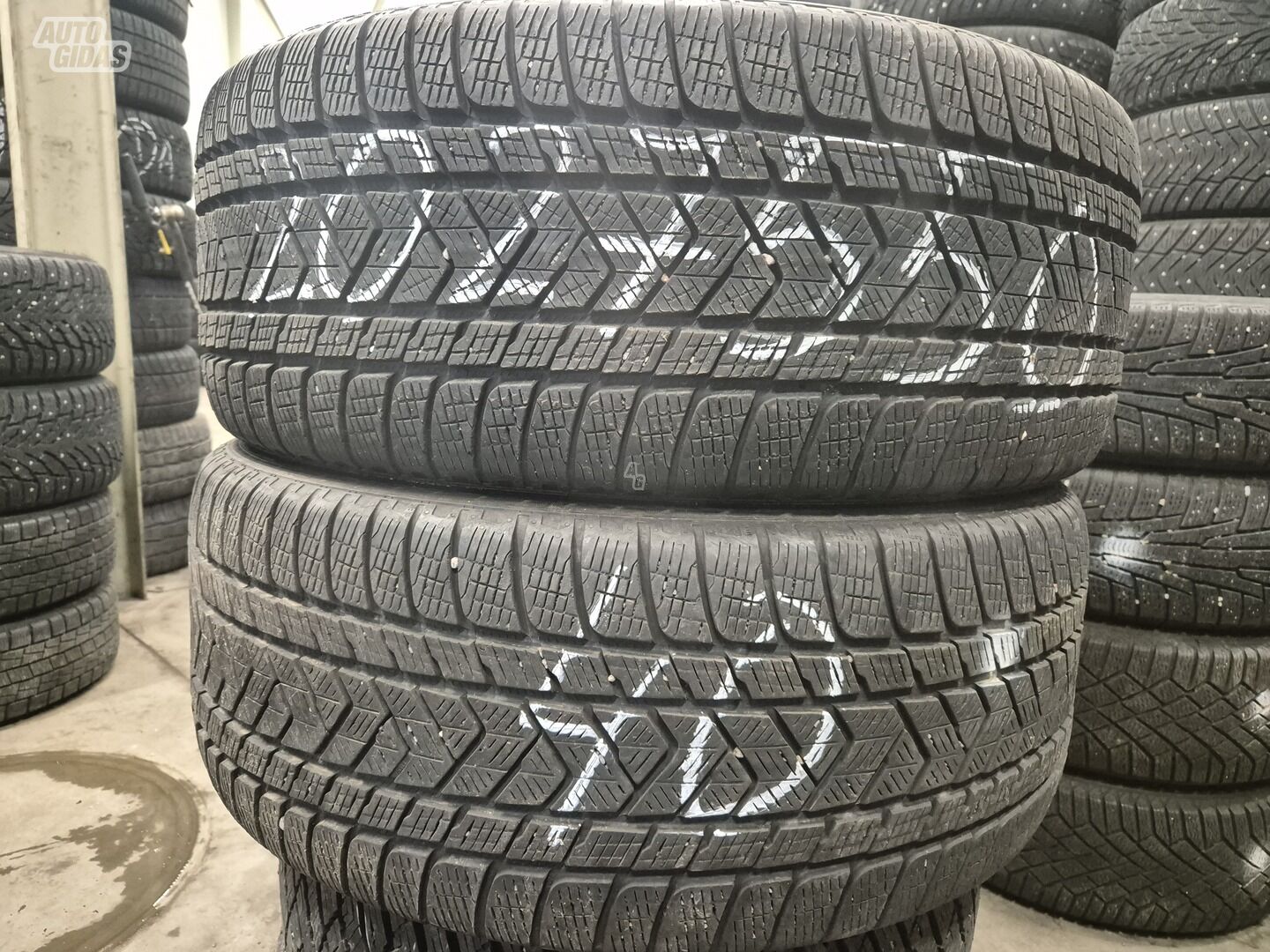 Pirelli R20 winter tyres passanger car