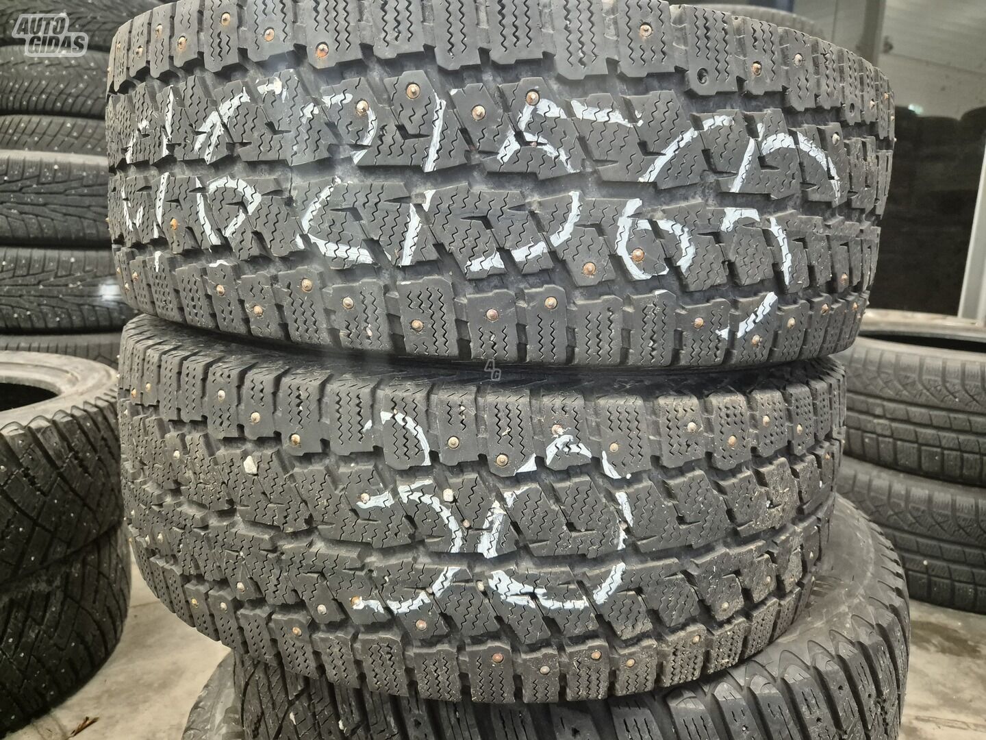 Continental R16C winter tyres minivans