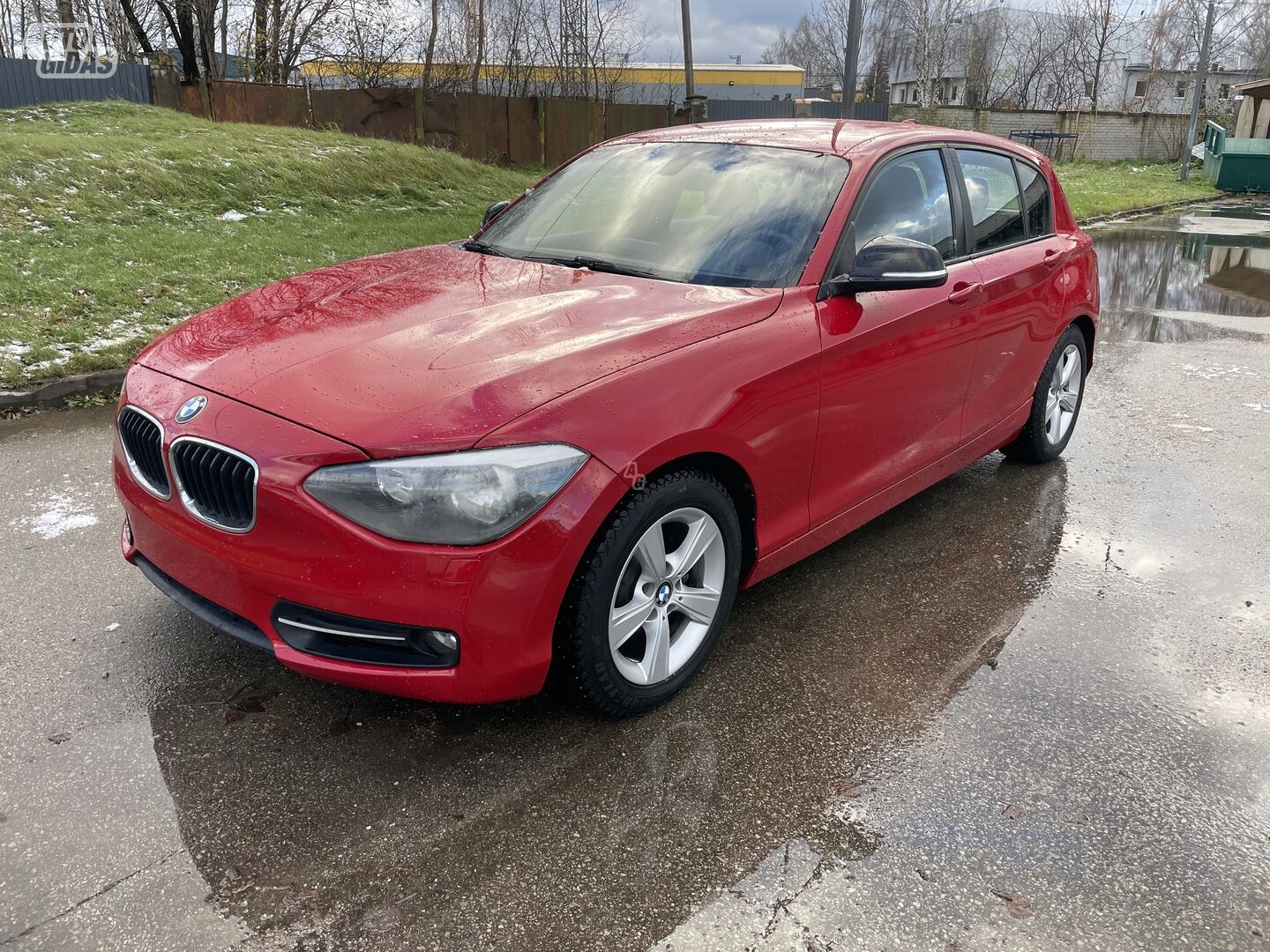 Bmw 118 2012 г Хэтчбек