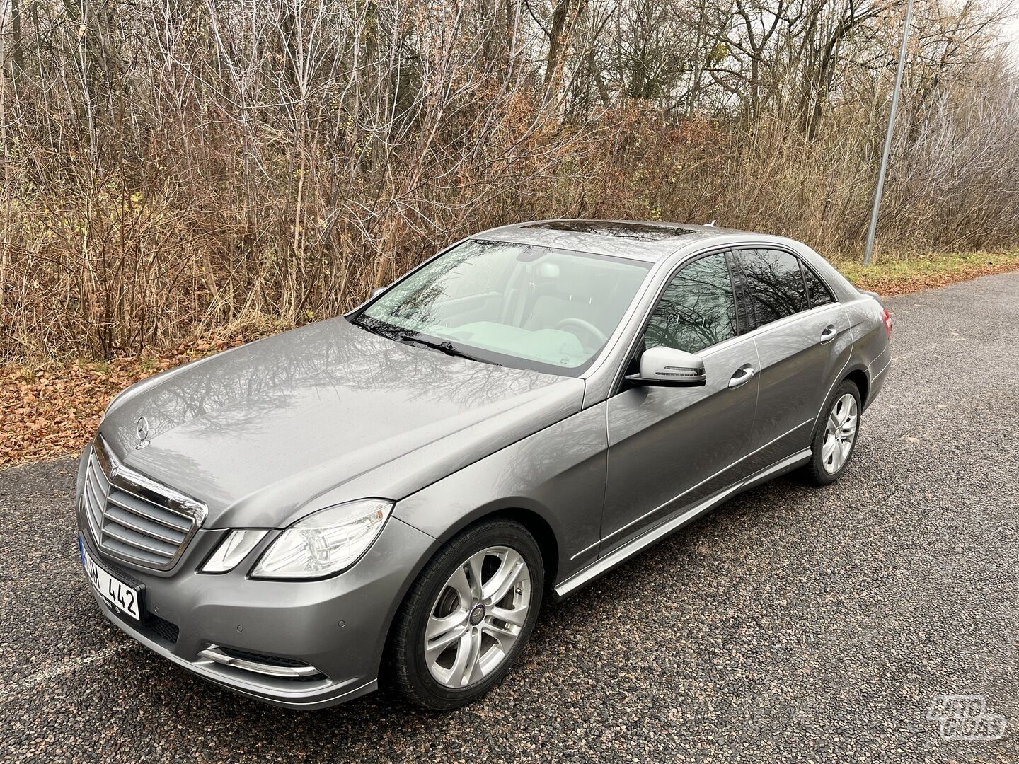 Mercedes-Benz E 350 2010 г Седан