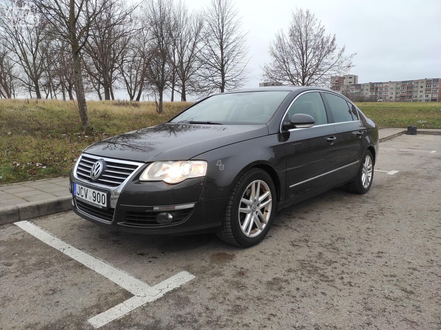 Volkswagen Passat B6 2006 г