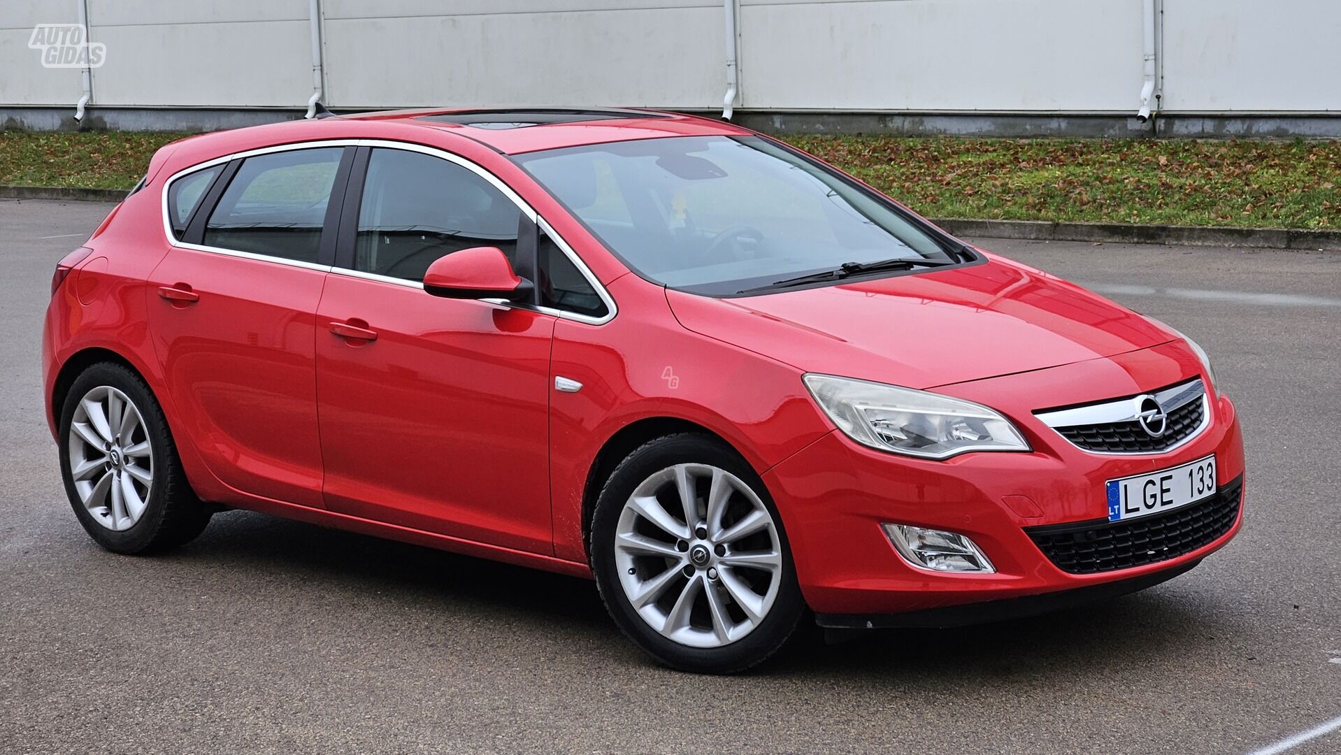 Opel Astra J 2010 m