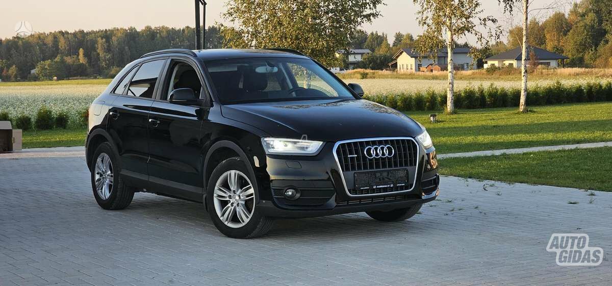 Audi Q3 2012 г Внедорожник / Кроссовер