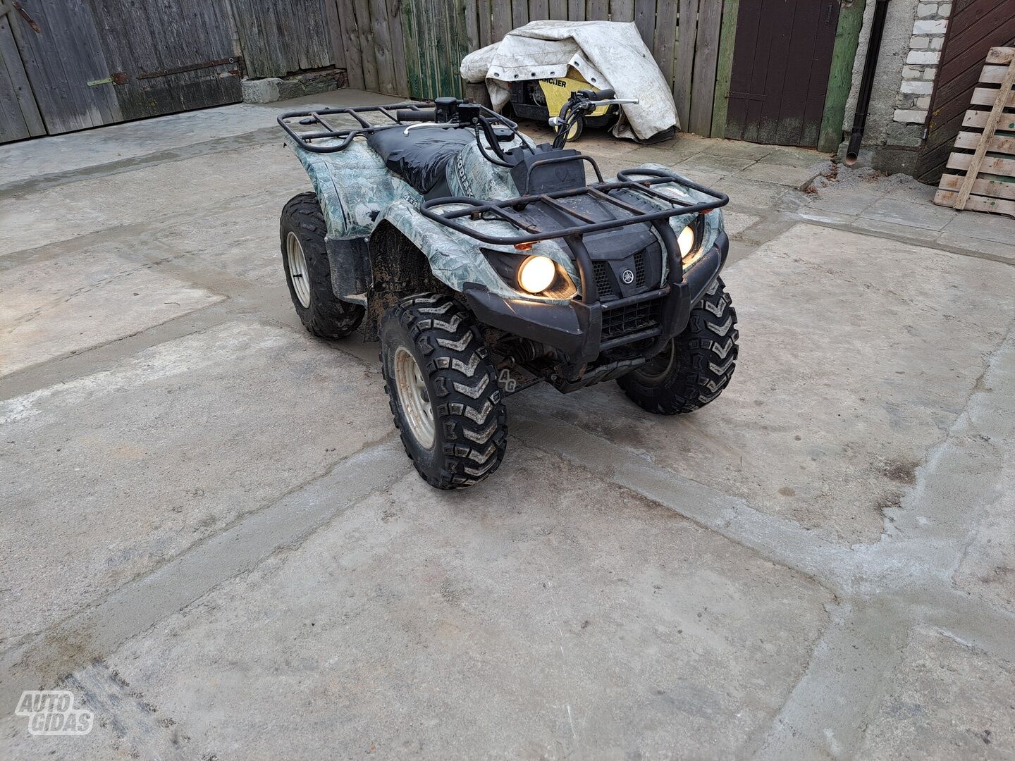 Yamaha Kodiak 2006 y ATV motorcycle