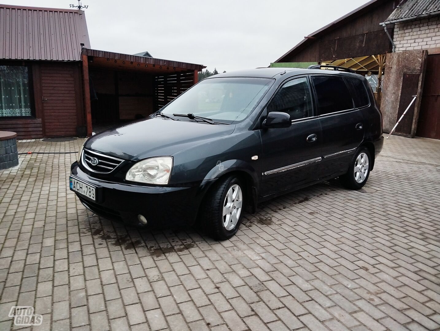 Kia Carens 2004 m Vienatūris