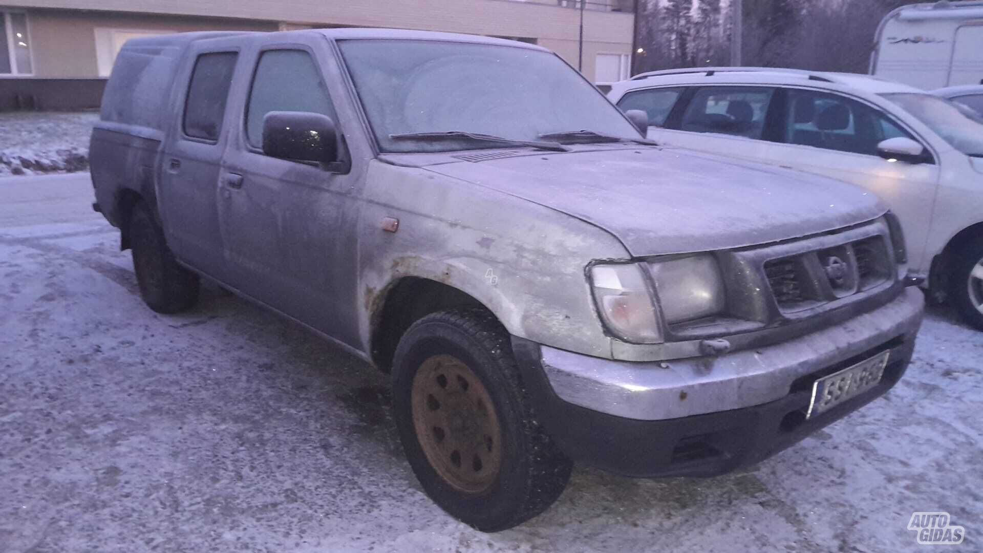 Nissan King Cab 2001 г Внедорожник / Кроссовер