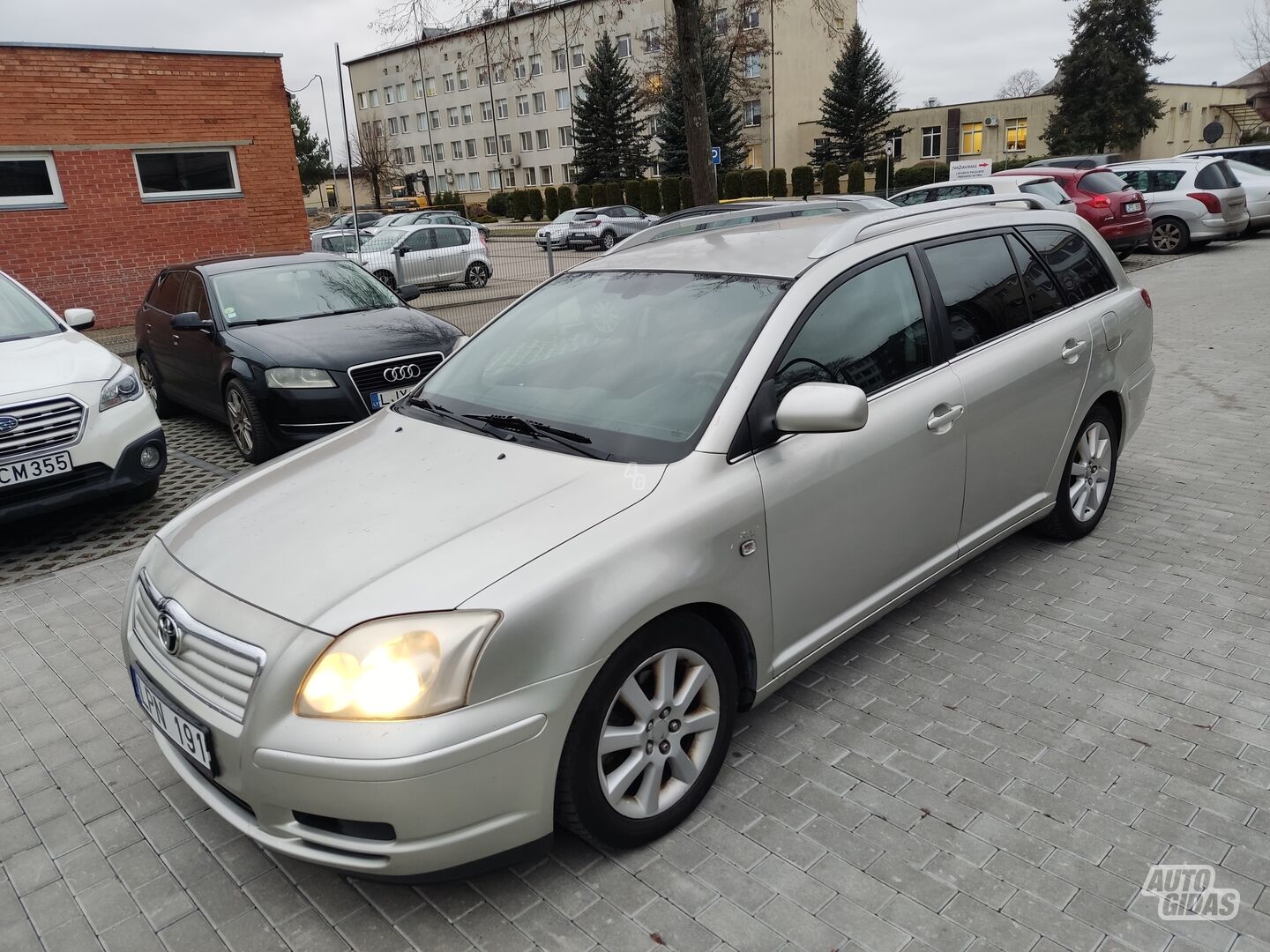 Toyota Avensis 2005 m Universalas