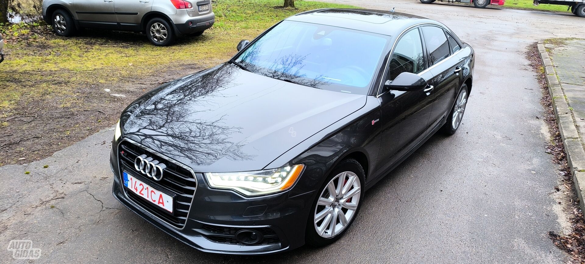 Audi A6 C7 2012 y