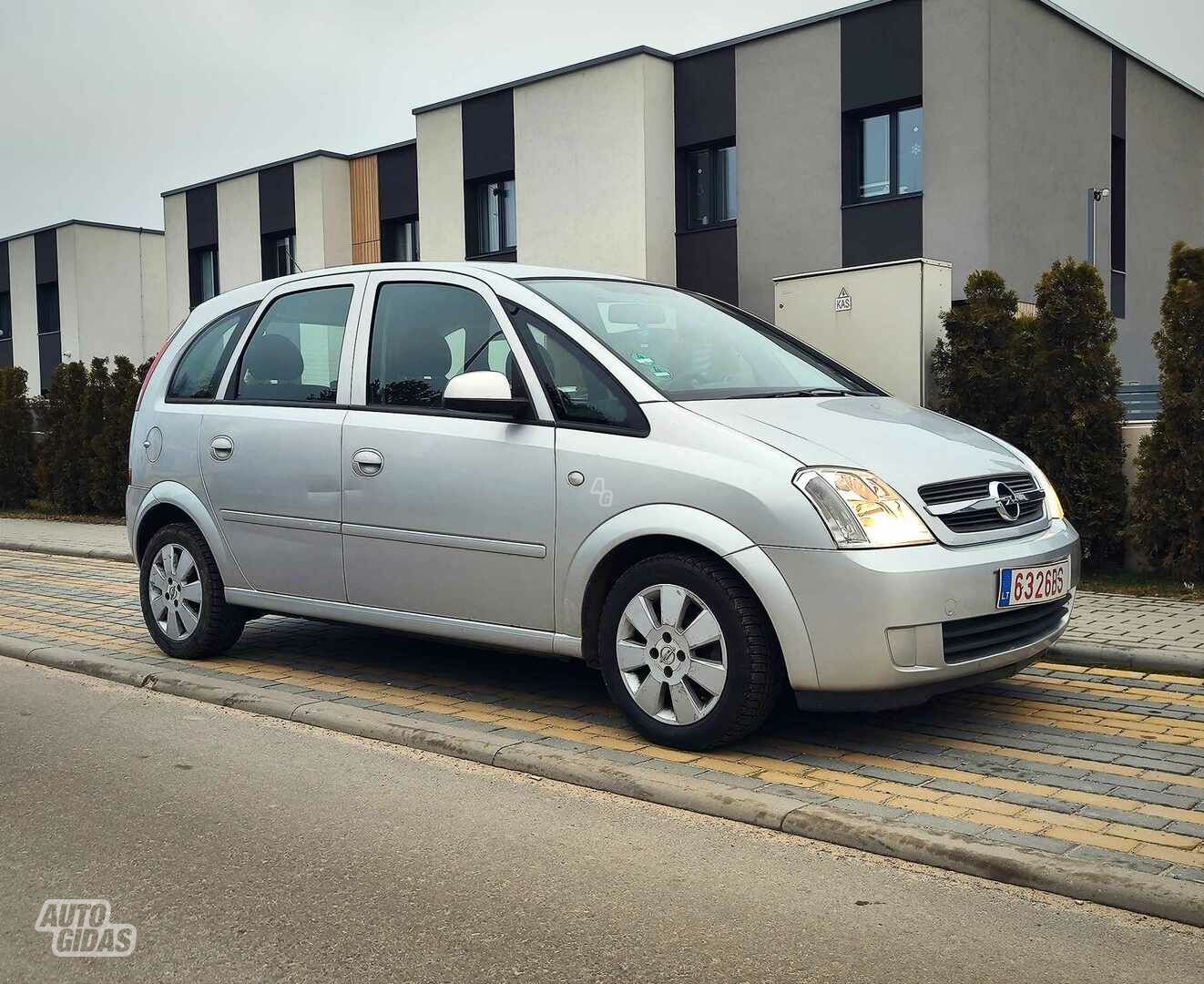 Opel Meriva 2005 m Hečbekas