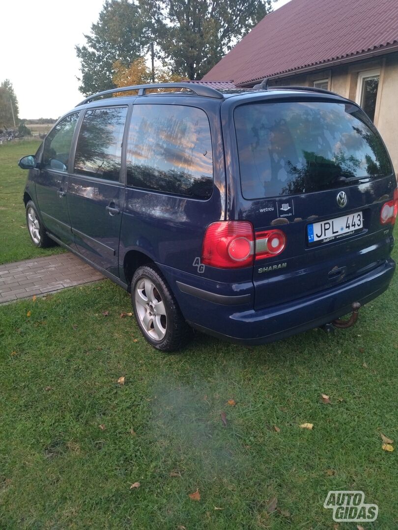 Volkswagen Sharan 2008 m Universalas