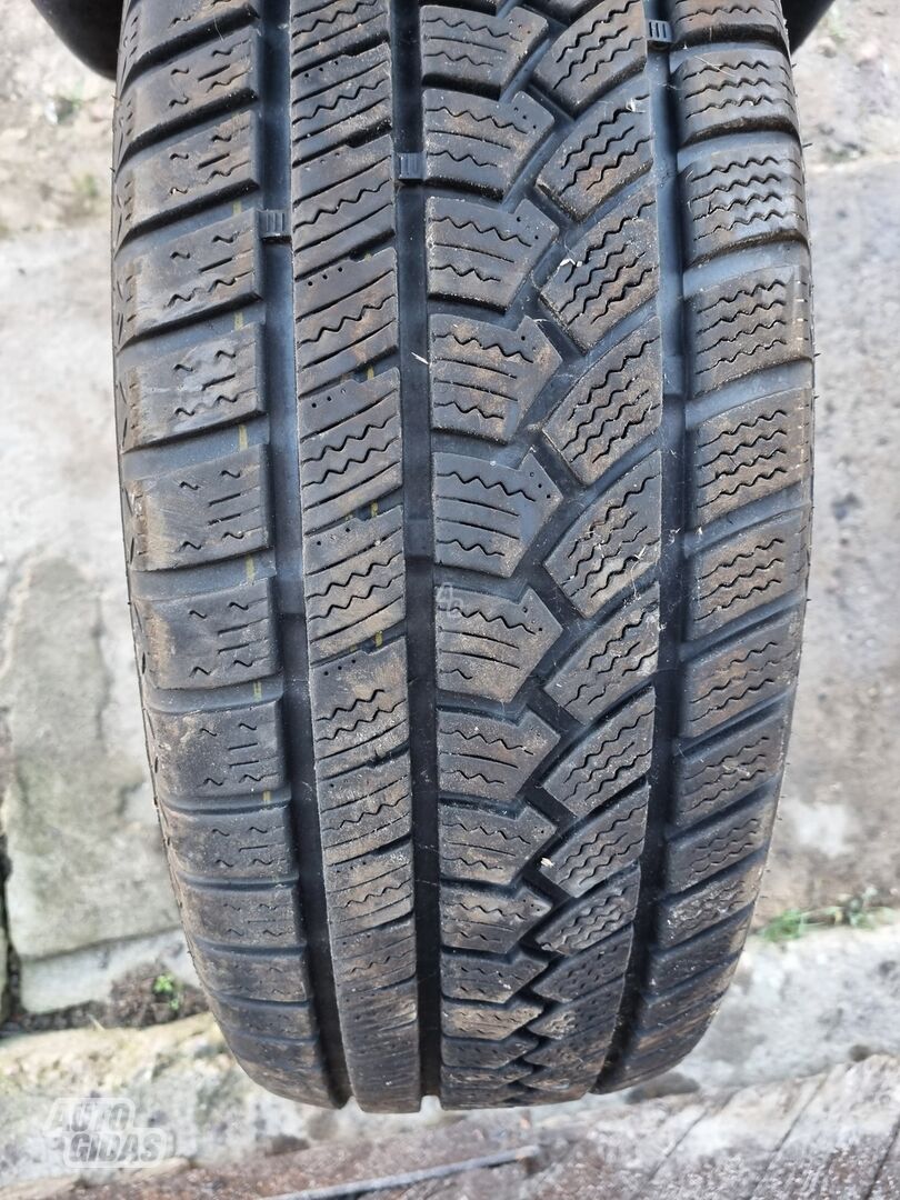 R18 universal tyres passanger car