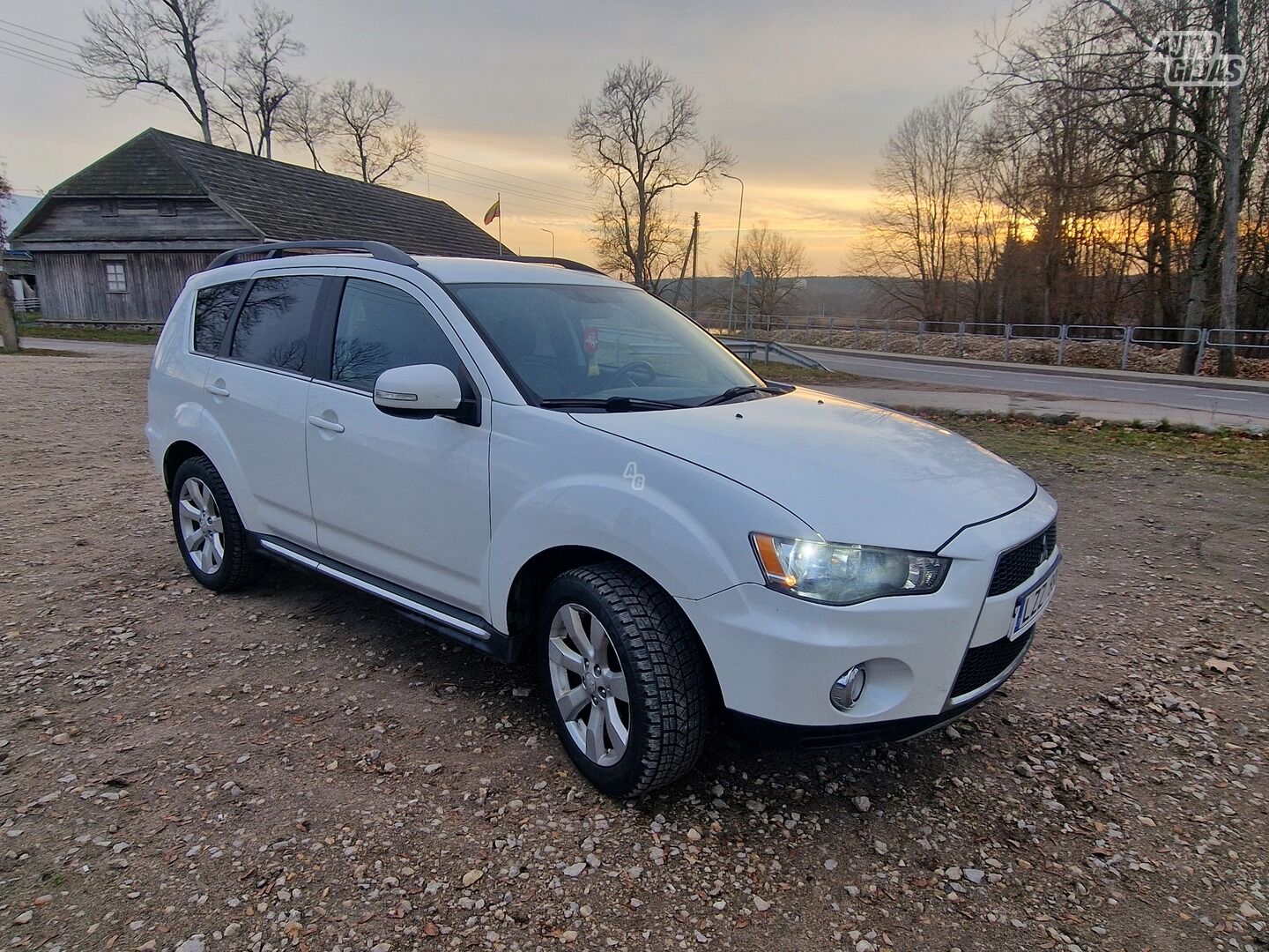 Mitsubishi Outlander 2012 m Visureigis / Krosoveris