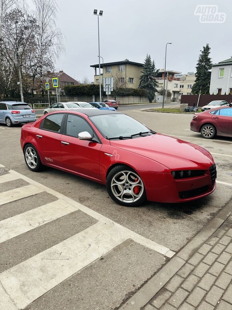 Alfa Romeo 159 2008 m Sedanas