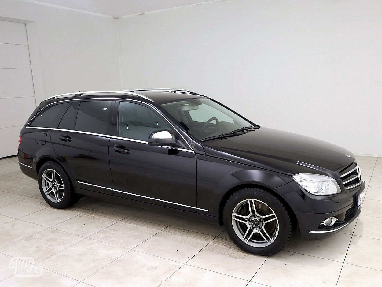 Mercedes-Benz C 320 2008 y Wagon