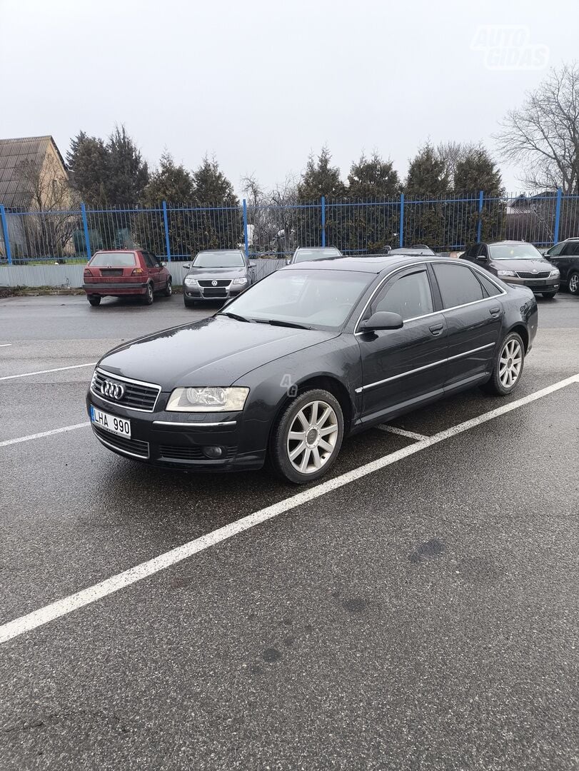 Audi A8 2004 m Sedanas