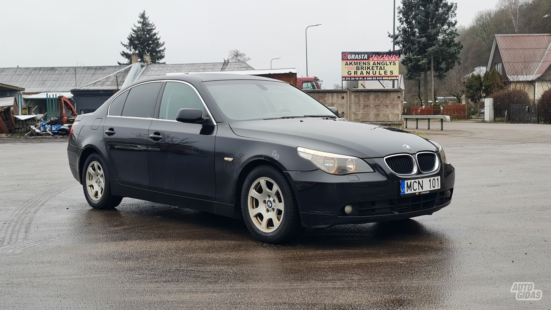 Bmw 525 2003 m Sedanas