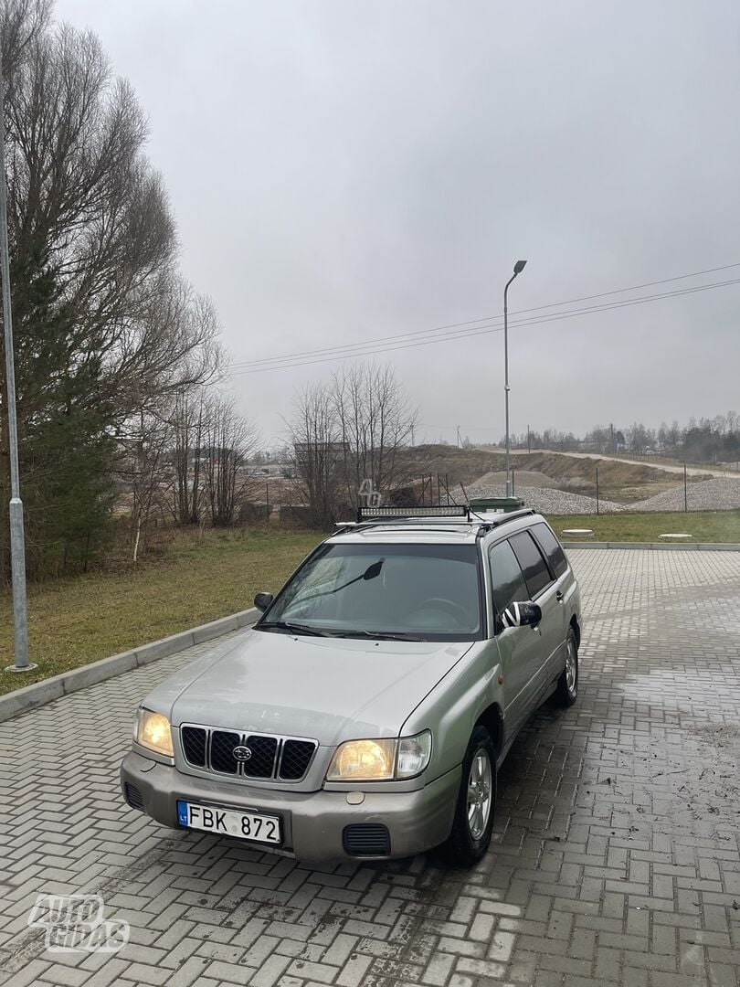 Subaru Forester 2000 г Внедорожник / Кроссовер