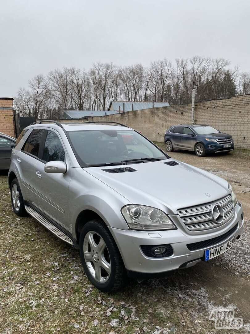 Mercedes-Benz ML 320 2008 y Off-road / Crossover