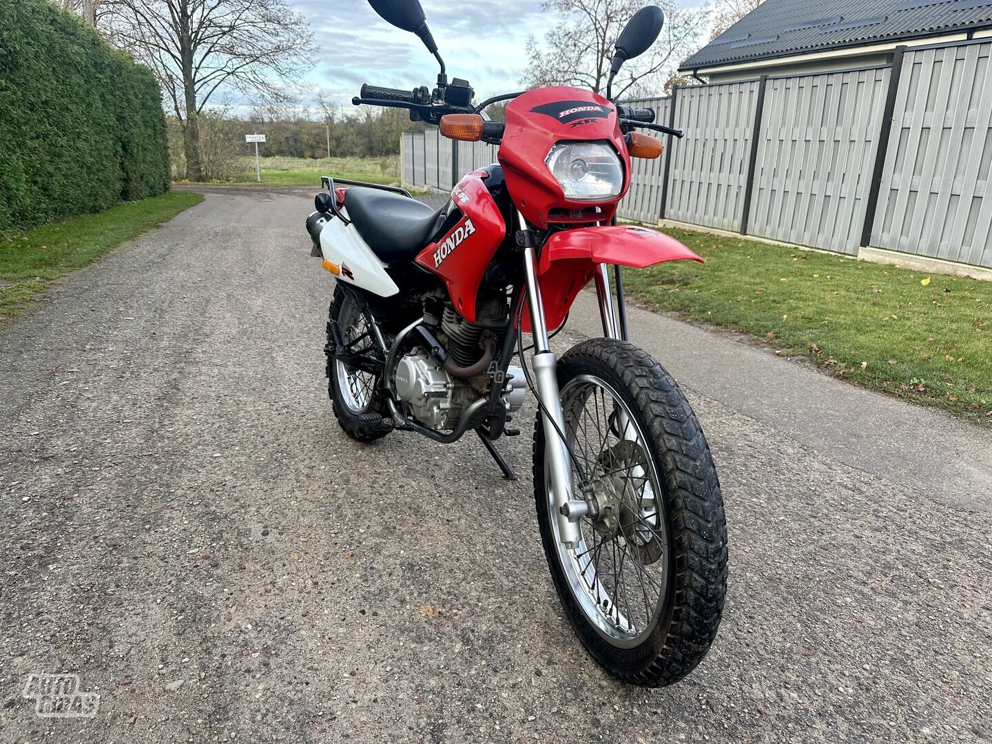 Honda XR 2004 m Enduro motociklas