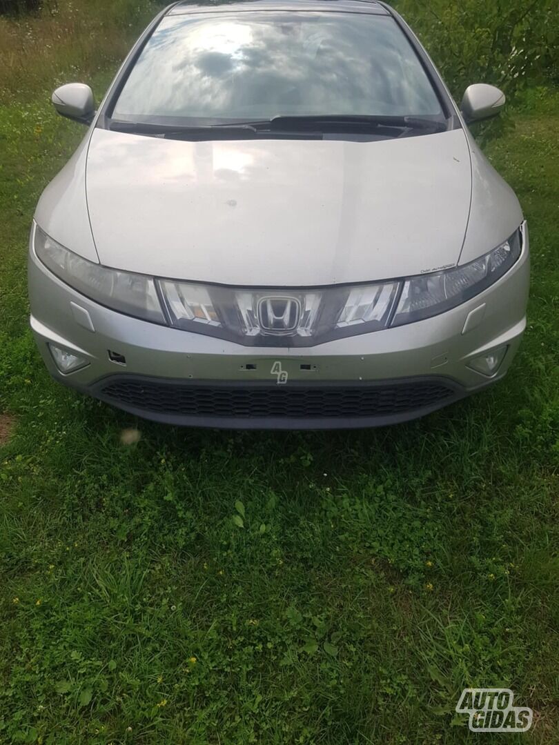 Honda Civic 2007 г запчясти