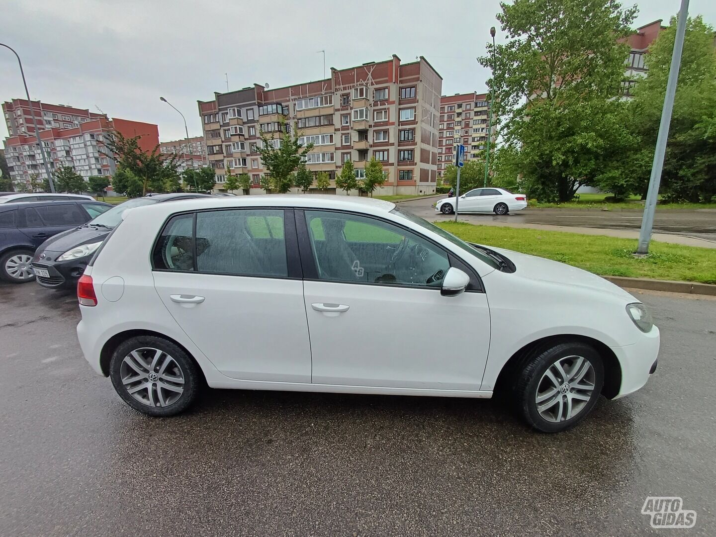 Volkswagen Golf 2010 г Хэтчбек