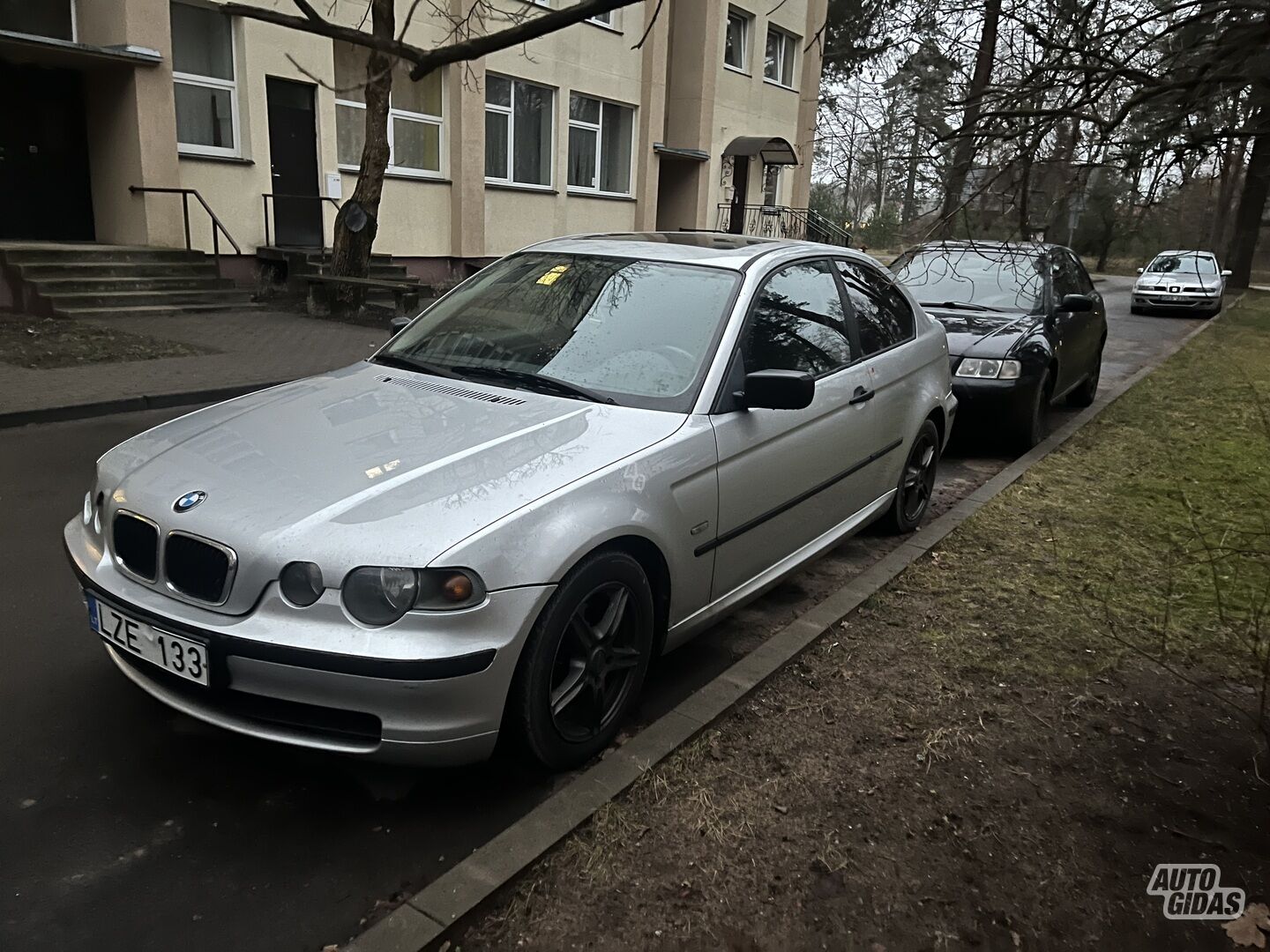 Bmw 320 2004 г Хэтчбек