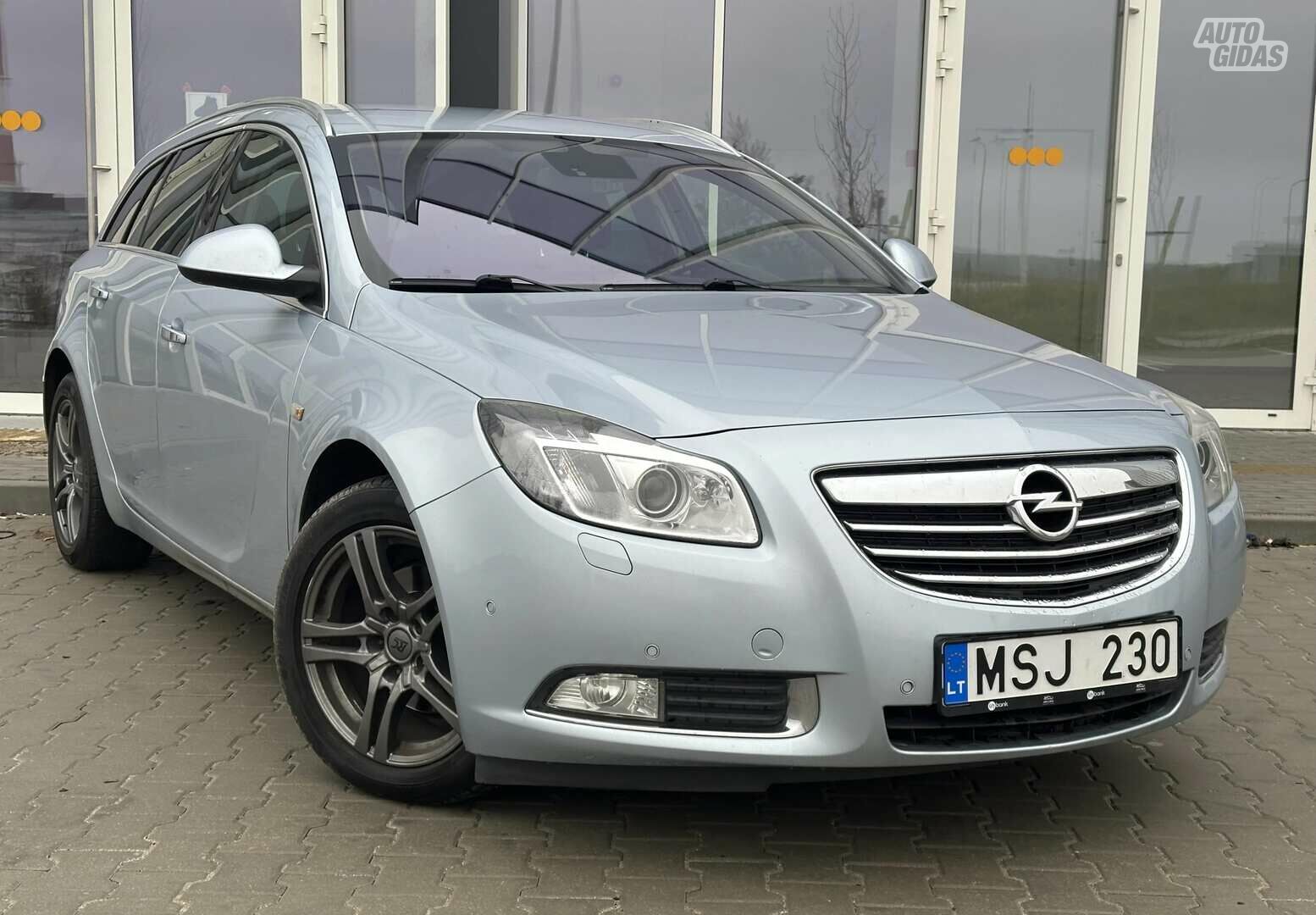 Opel Insignia 2012 г Универсал