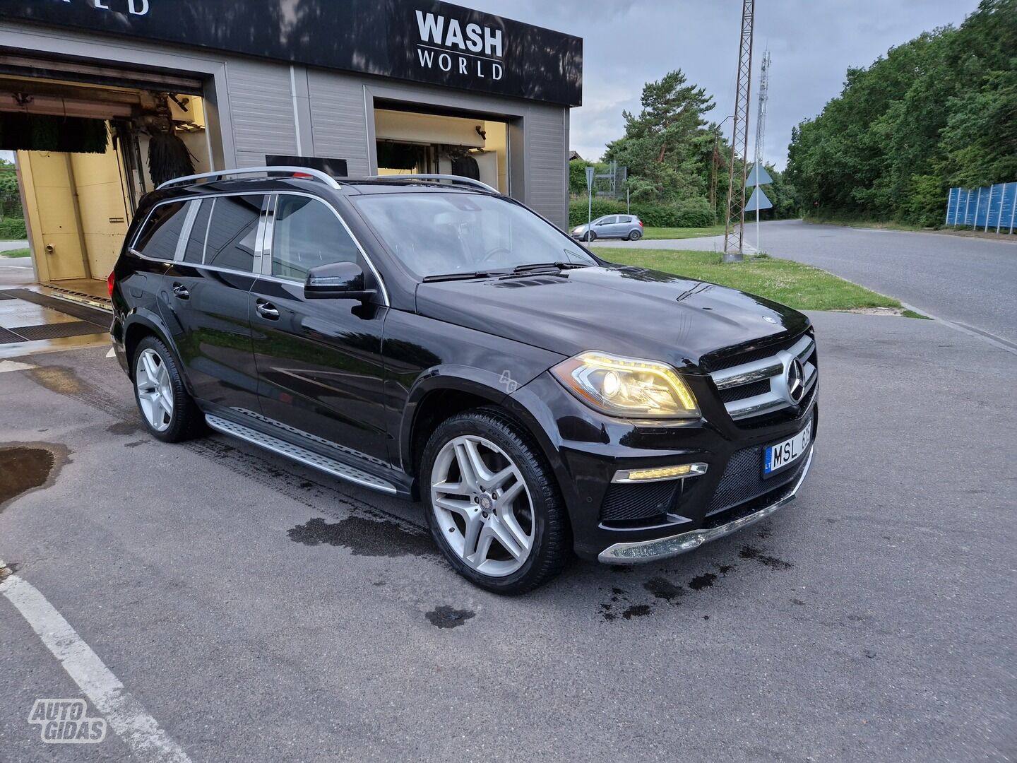 Mercedes-Benz GL 550 2014 y Off-road / Crossover