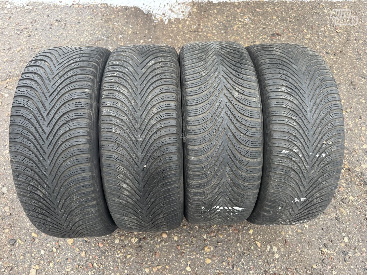 Michelin Siunciam, 5mm R17 winter tyres passanger car