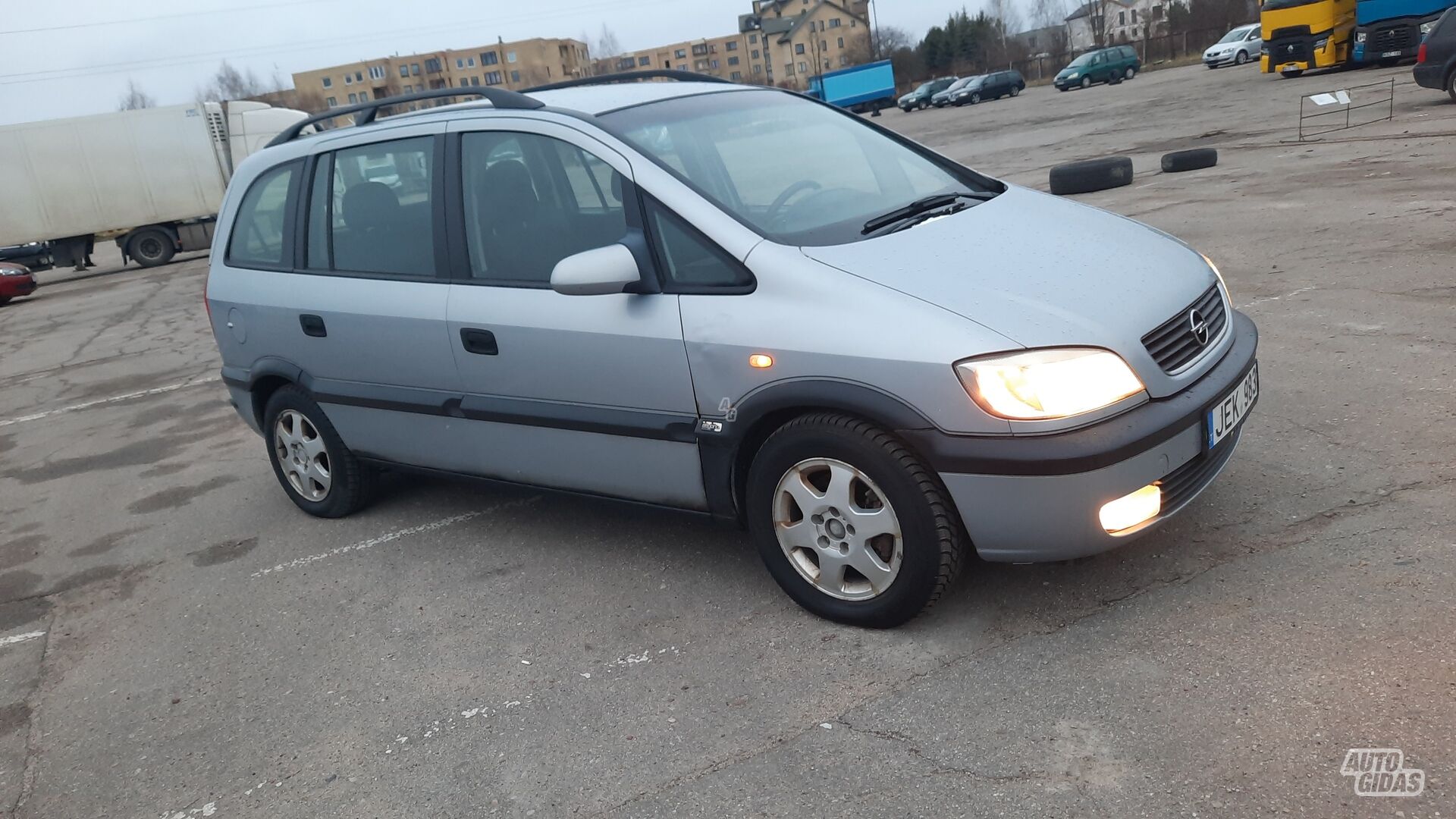 Opel Zafira 2000 m Vienatūris