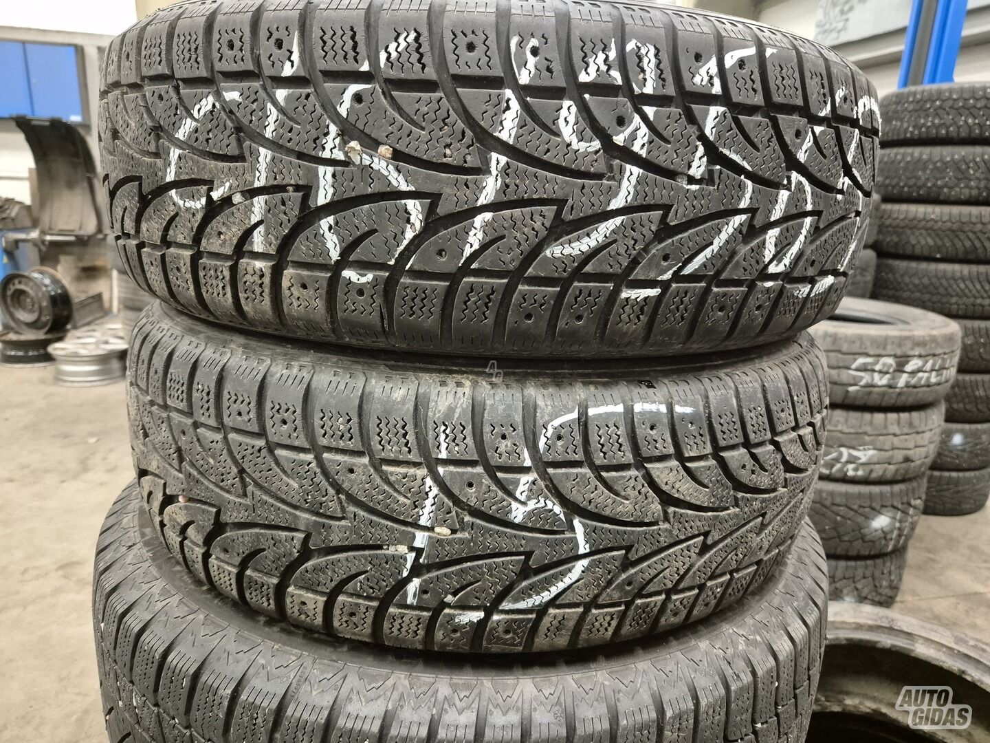 R16C winter tyres minivans