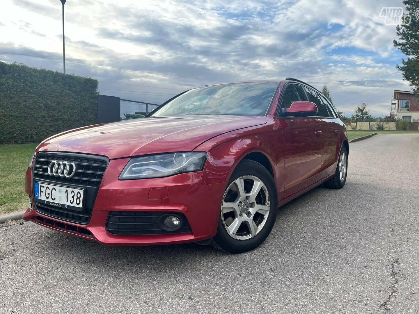 Audi A4 3202 2011 y