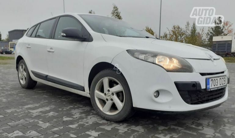 Renault Megane 2012 m Universalas