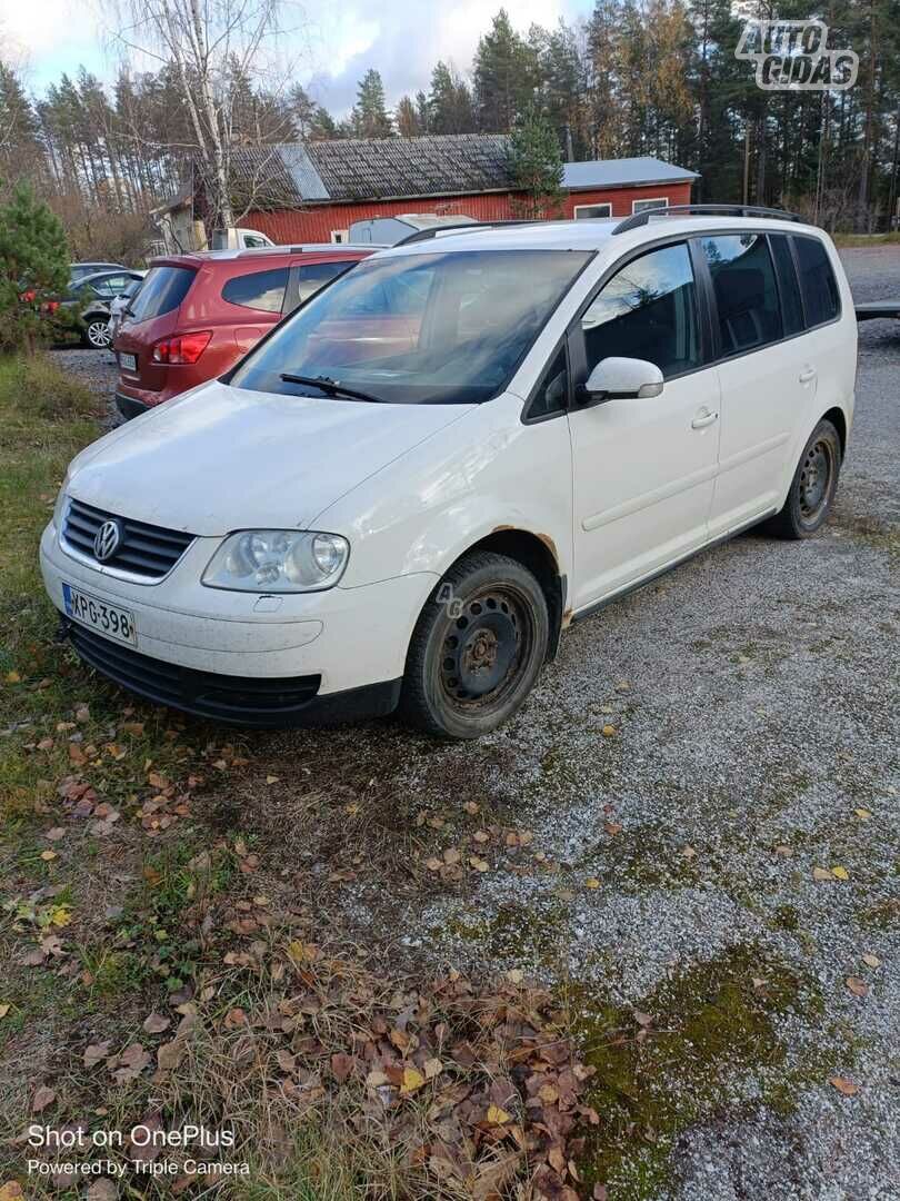 Volkswagen Touran 2005 m Vienatūris