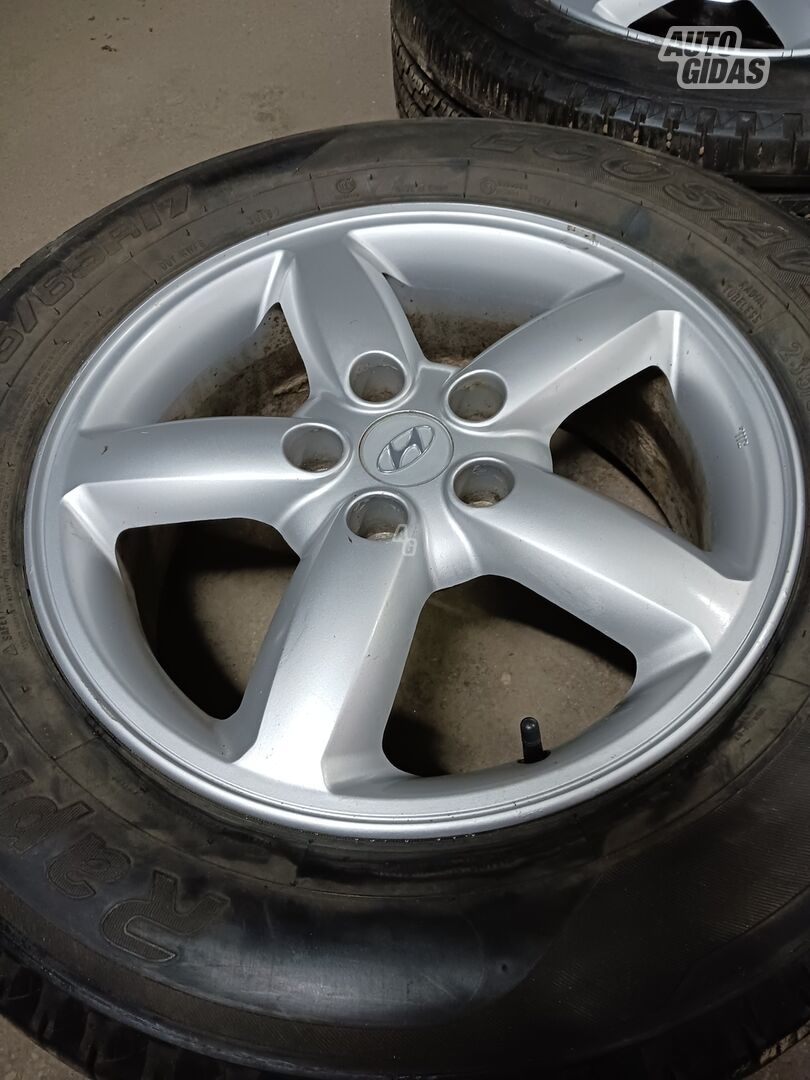 Hyundai Santa Fe light alloy R17 rims