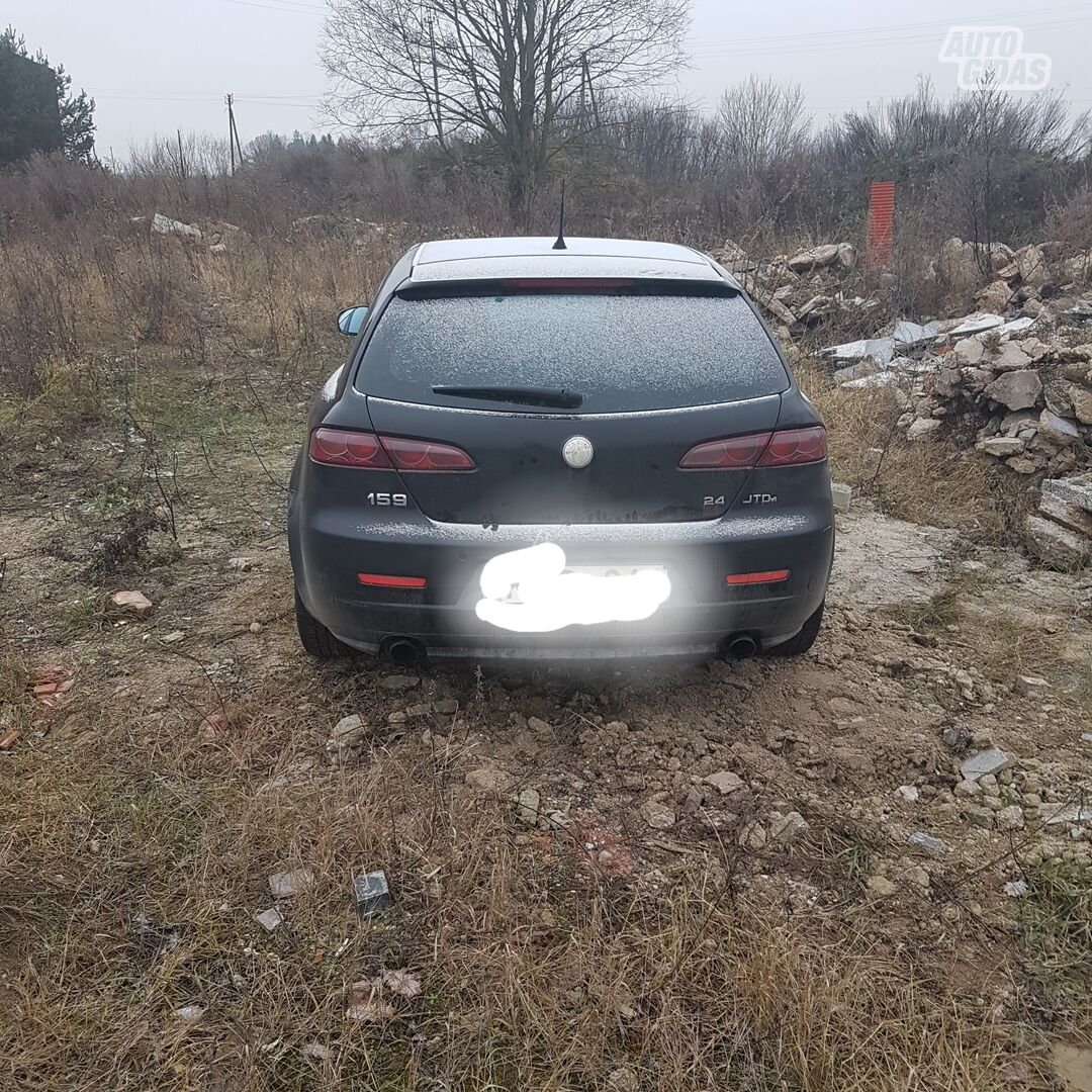 Alfa Romeo 159 2006 г запчясти