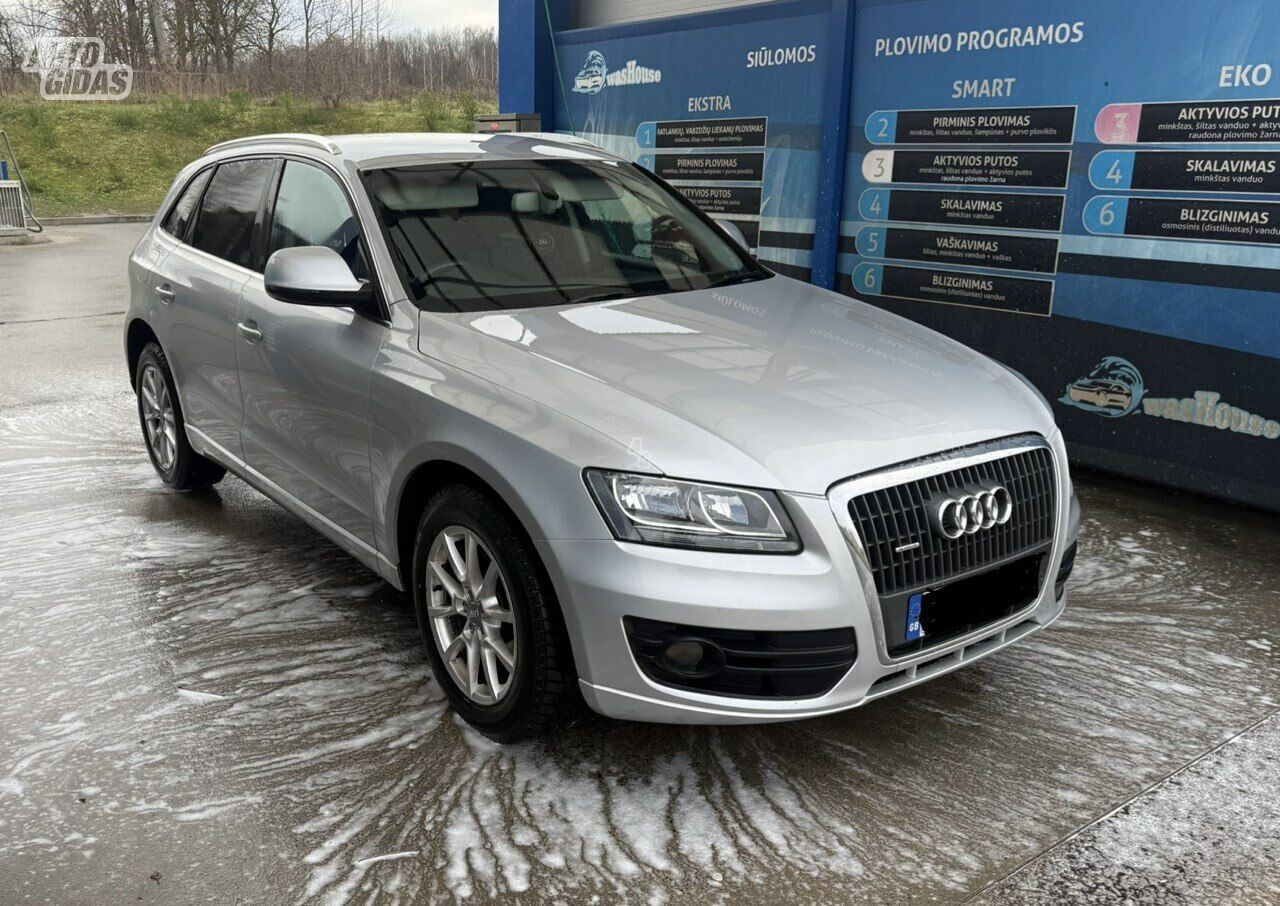 Audi Q5 2011 г Внедорожник / Кроссовер