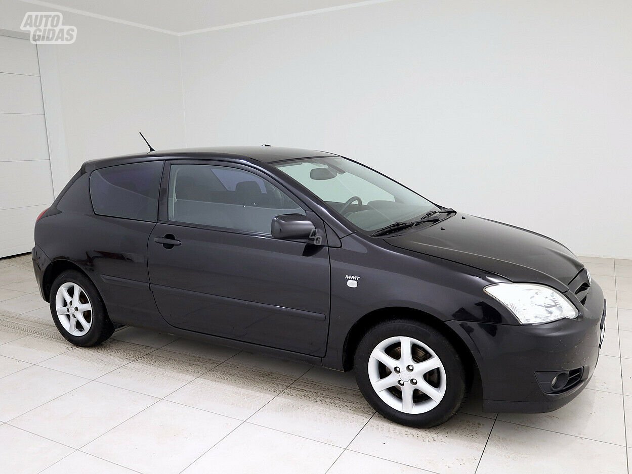 Toyota Corolla 2005 y Hatchback