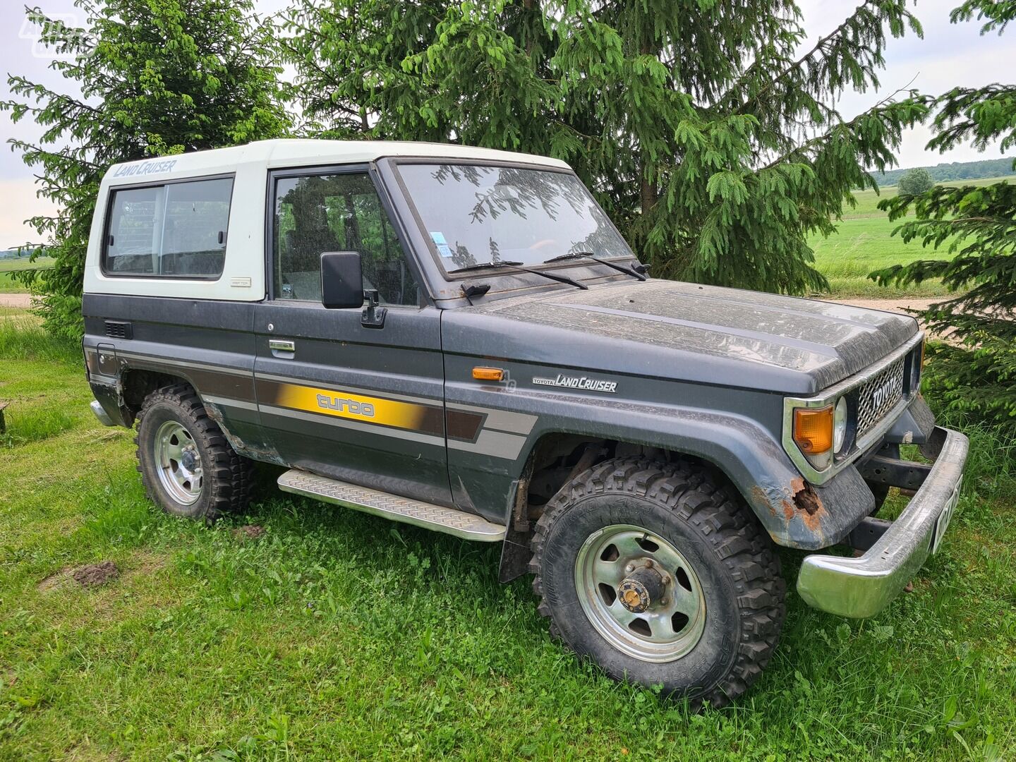 Toyota Land Cruiser 1989 m Visureigis / Krosoveris