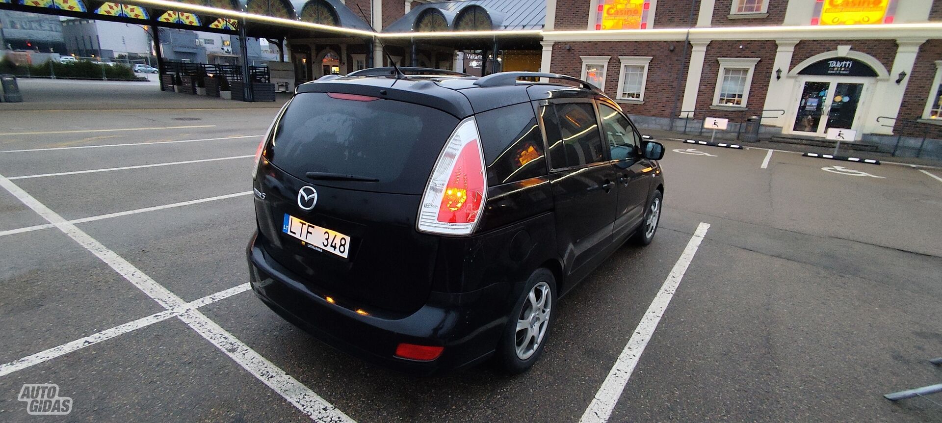 Mazda 5 2008 y Van